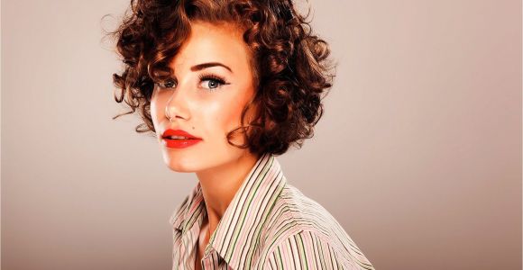 How to Style Short Curly Hairstyles How to Style Short Curly Hair Short Hairstyles