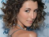 Indian Hairstyles for Medium Curly Hair India De Beaufort Cute Medium Ombre Curly Hairstyle for