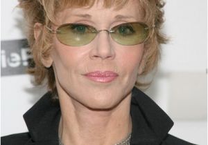Jane Fonda Short Hairstyles 30 Best Jane Fonda Hairstyles