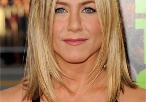 Jennifer Aniston Hairstyles Horrible Bosses Jennifer Aniston S Hair From the Rachel to Her Signature Do