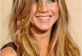 Jennifer Aniston Hairstyles Photos 50 Of Jennifer Aniston S Greatest Hairstyles Pinterest