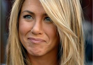 Jennifer Aniston Wedding Hairstyle Jennifer Aniston Curly Hairstyles