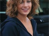 Jennifer Lopez Curly Hairstyles I Like the Hair Coloring Here Jennifer Lopez at Shades Of Blue