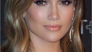 Jennifer Lopez Hairstyles for 2019 Jennifer Lopez Makeup Makeup In 2019