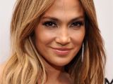 Jennifer Lopez Hairstyles Pictures Jennifer Lopez Wears Bright White for A Night with Jason Statham