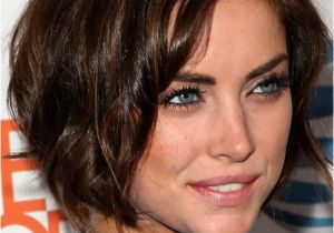 Jessica Stroup Bob Haircut Jessica Stroup S Wavy Medium Hairstyle