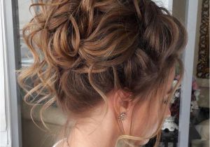 Juda Hairstyle for Thin Hair Messy Curly Bun for Thin Hair Thin Hairstyles In 2018