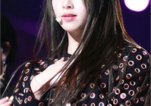 Korean Girl Group Hairstyle Chaeyoung Twice Kpop Gg Pinterest