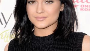 Kylie Jenner Bob Haircut Kylie Jenner Mid Length Bob Lookbook Stylebistro