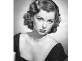 Ladies Hairstyles In the 50s 270 Best the Way We Wore the 1950s In Portraits S and Prints