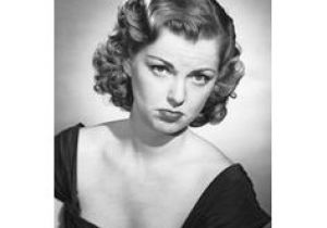 Ladies Hairstyles In the 50s 270 Best the Way We Wore the 1950s In Portraits S and Prints