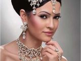 Latest Hairstyles for Indian Weddings 15 Indian Wedding Hairstyles for Long Hair