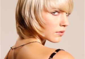 Layered Bob Haircuts with Fringe 28 Layered Bob Hairstyles so Hot We Want to Try All Of them