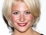 Layered Pixie Bob Haircut Pixie Lott Layered Bob Hairstyle for Short Hair