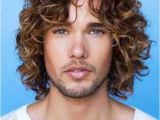 Long Curly Hairstyles Male 20 Guys with Long Curly Hair