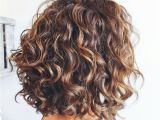 Loose Curls Hairstyles Pinterest I Like the Layers at the Back and the Angle Down to the Front