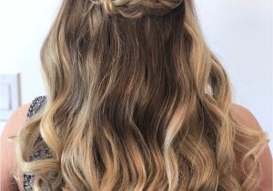 Loose Curls Hairstyles Pinterest soft Romantic Half Updo with Braids and Loose Curls