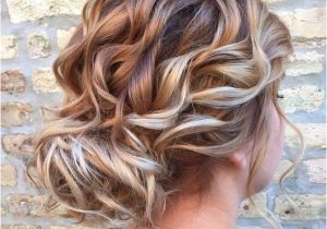 Loose Curly Bun Hairstyles 25 Best Ideas About Loose Curly Updo On Pinterest