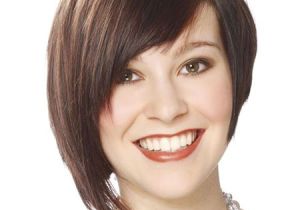 Lopsided Bob Haircut Hairstyles for Round Faces 8 Hairstyles You Should Try