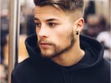 Medium Hairstyles for Guys with Straight Hair â· Neueste Guy Haircuts Für Männer 2018 Um Mädchen Zu Beeindrucken