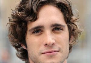Medium Length Hairstyles for Men with Curly Hair Best Curly Hairstyles for Men 2018