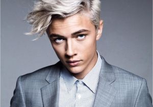 Men S Hairstyles Highlights How to Lucky Blue Smith and Zayn Malik Gray Hair Dye