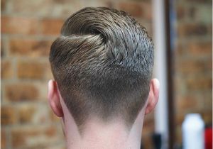 Mens Haircut Neckline the Neck Taper