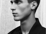 Mens Haircuts for Long Faces 10 New Mens Hairstyles for Long Faces