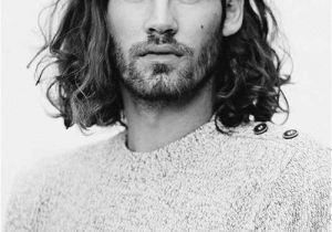 Mens Hairstyles for Long Wavy Hair 10 Mens Long Curly Hairstyles
