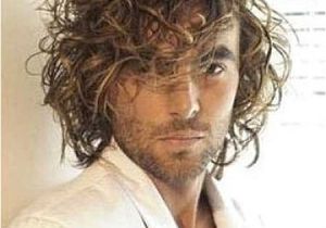 Mens Medium Length Messy Hairstyles Cool Messy Hairstyles Men