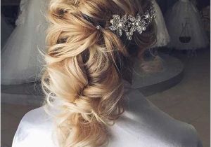 Messy Bun Hairstyles for Wedding 25 Simple Bridal Hairstyles