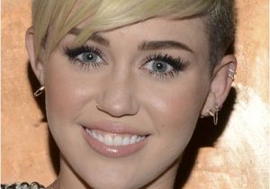 Miley Cyrus Bob Haircut 30 Miley Cyrus Hairstyles Pretty Designs