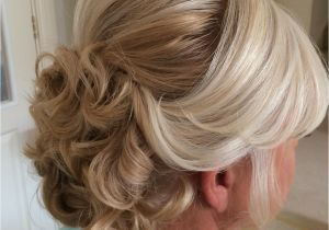 Mother Of Bride Hairstyles Half Up 50 Ravishing Mother Of the Bride Hairstyles