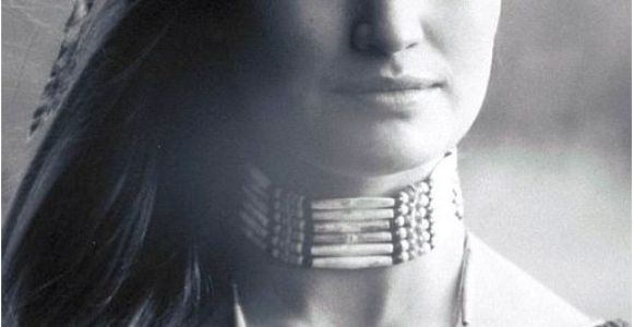 Native American Hairstyles for Women Beautiful Native American Woman