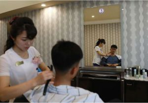 North Korea Haircut A Man S A Haircut at A Salon In Pyongyang Exclusive north