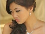 Off to the Side Wedding Hairstyles 1000 Ideas About Side Ponytail Wedding On Pinterest