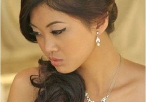 Off to the Side Wedding Hairstyles 1000 Ideas About Side Ponytail Wedding On Pinterest