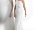 One Shoulder Wedding Dress Hairstyles Chiffon One Shoulder Wedding Dress Hairstyle for Women & Man