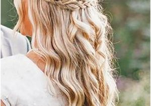 Pictures Of Bridesmaid Hairstyles Half Up Braided Half Up Half Down Hair We â¤ This