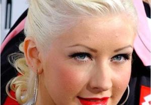 Pin Up Hairstyles for Long Curly Hair 25 Pin Up Hairstyles for Long Hair