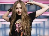 Pop Punk Hairstyles for Girls Avril Lavigne 35 Dark Blonde Light Brunette Hair