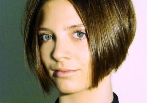 Precision Bob Haircut Short Bob Haircut A Precision Haircut that Can Be Worn