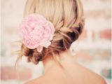 Pretty Hairstyles for A Wedding 5 Fantastic Beach Wedding Hairstyles with Flower