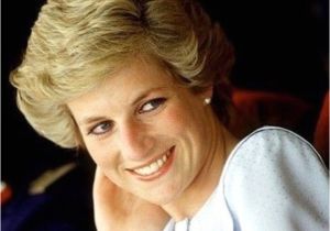 Princess Diana Hairstyle Photos Images Princess Diana Princess Diana Pinterest