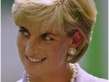 Princess Diana Inspired Hairstyles 197 Best June 17th 1997 Princess Diana Working with the American Red