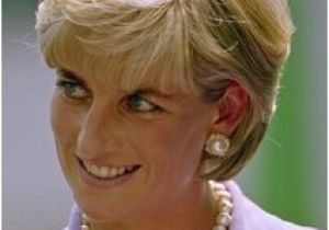 Princess Diana Inspired Hairstyles 197 Best June 17th 1997 Princess Diana Working with the American Red