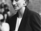 Princess Diana Long Hairstyles Prinzessin Diana Ihr Leben Bilder Und News