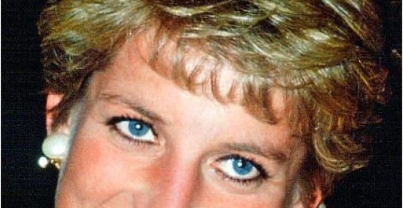 Princess Diana Long Hairstyles the Hairdo that Was Diana S Crowning Glory Hair Styles