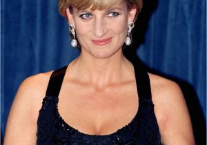 Princess Diana Longer Hairstyles Diana All the Princess S Men Biography