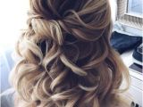 Prom Hairstyles Half Up Half Down 2019 33 We Love Home Ing Hairstyles Half Up Half Down Curls Long Curly